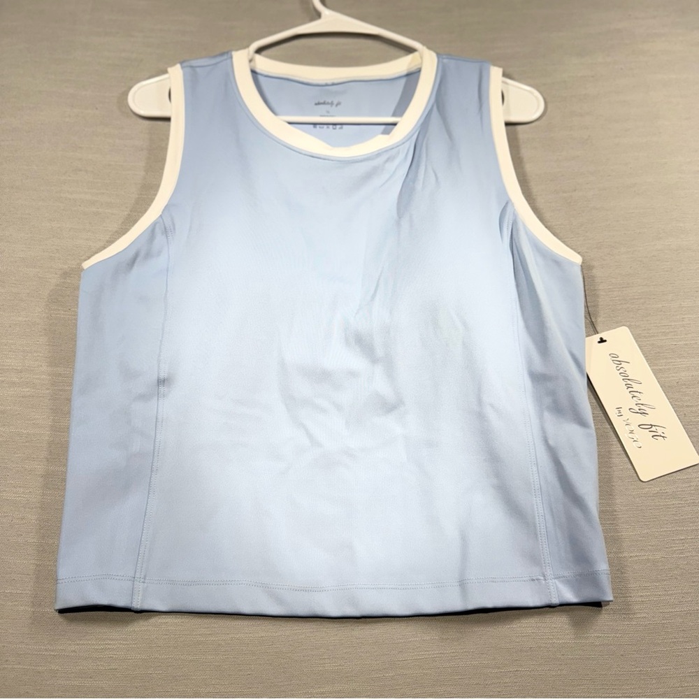 Absolutely Fit Women’s XL Tank Top With Padded Bra Light Blue Active Wear NWT